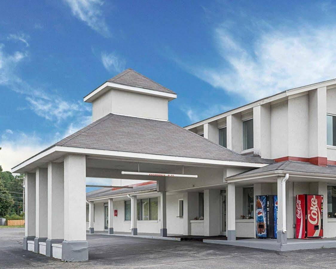 Gateway Inn Templeton Exterior photo